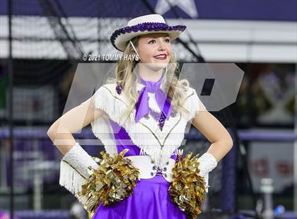 Thumbnail 2 in South Oak Cliff vs. Liberty Hill (UIL Football 5A D2 Finals) photogallery.