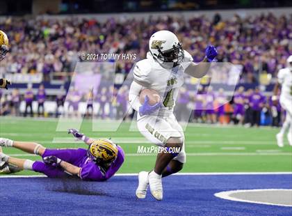 Thumbnail 3 in South Oak Cliff vs. Liberty Hill (UIL Football 5A D2 Finals) photogallery.