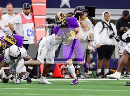 Thumbnail 2 in South Oak Cliff vs. Liberty Hill (UIL Football 5A D2 Finals) photogallery.