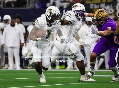 Thumbnail 3 in South Oak Cliff vs. Liberty Hill (UIL Football 5A D2 Finals) photogallery.