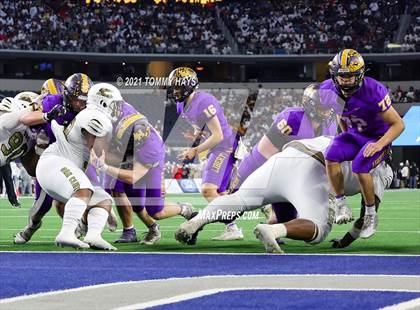 Thumbnail 3 in South Oak Cliff vs. Liberty Hill (UIL Football 5A D2 Finals) photogallery.