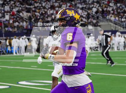 Thumbnail 2 in South Oak Cliff vs. Liberty Hill (UIL Football 5A D2 Finals) photogallery.
