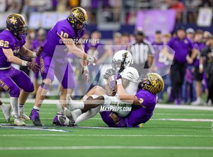 Thumbnail 2 in South Oak Cliff vs. Liberty Hill (UIL Football 5A D2 Finals) photogallery.