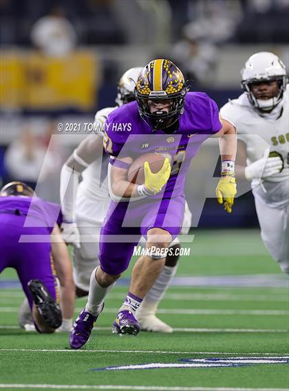 Thumbnail 3 in South Oak Cliff vs. Liberty Hill (UIL Football 5A D2 Finals) photogallery.