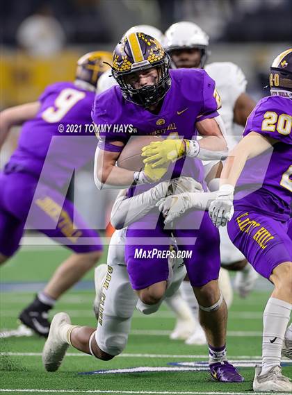 Thumbnail 2 in South Oak Cliff vs. Liberty Hill (UIL Football 5A D2 Finals) photogallery.