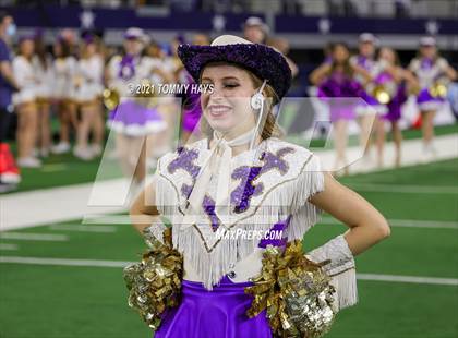 Thumbnail 3 in South Oak Cliff vs. Liberty Hill (UIL Football 5A D2 Finals) photogallery.