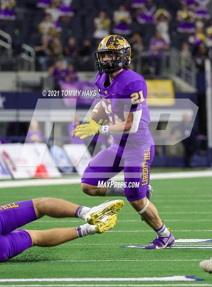 Thumbnail 2 in South Oak Cliff vs. Liberty Hill (UIL Football 5A D2 Finals) photogallery.