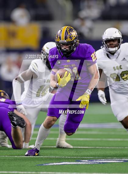 Thumbnail 2 in South Oak Cliff vs. Liberty Hill (UIL Football 5A D2 Finals) photogallery.