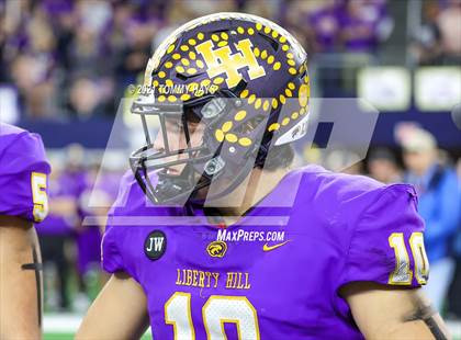 Thumbnail 3 in South Oak Cliff vs. Liberty Hill (UIL Football 5A D2 Finals) photogallery.