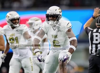 Thumbnail 1 in South Oak Cliff vs. Liberty Hill (UIL Football 5A D2 Finals) photogallery.