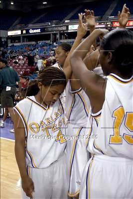 Thumbnail 1 in Fairfield vs. Oakland Tech (NorCal D1 Final)#1 photogallery.