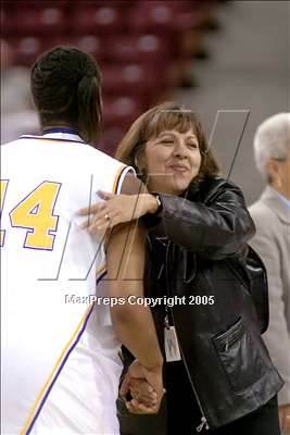 Thumbnail 3 in Fairfield vs. Oakland Tech (NorCal D1 Final)#1 photogallery.