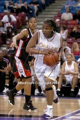 Thumbnail 1 in Fairfield vs. Oakland Tech (NorCal D1 Final)#1 photogallery.