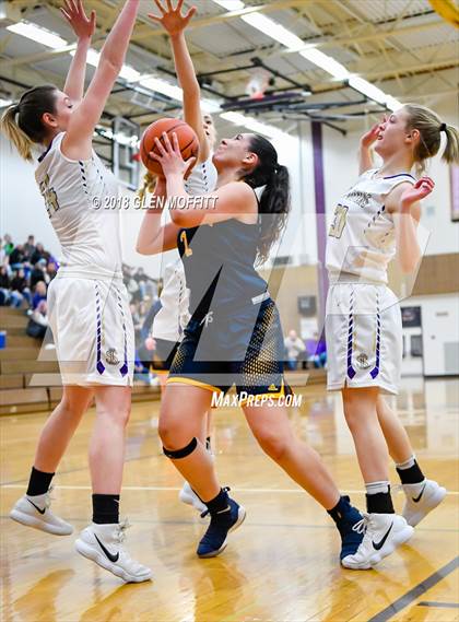 Thumbnail 3 in Mariner @ Lake Stevens photogallery.