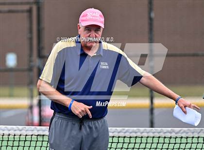 Thumbnail 1 in Eastern vs Delta (Scrimmage) photogallery.