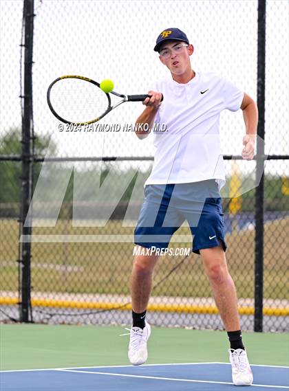 Thumbnail 2 in Eastern vs Delta (Scrimmage) photogallery.
