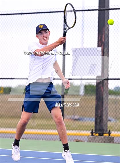 Thumbnail 3 in Eastern vs Delta (Scrimmage) photogallery.