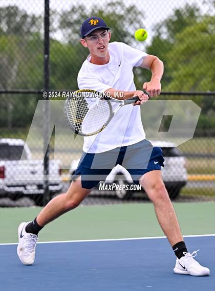 Thumbnail 2 in Eastern vs Delta (Scrimmage) photogallery.
