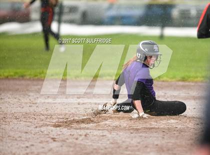 Thumbnail 2 in South Eugene @ Roseburg photogallery.