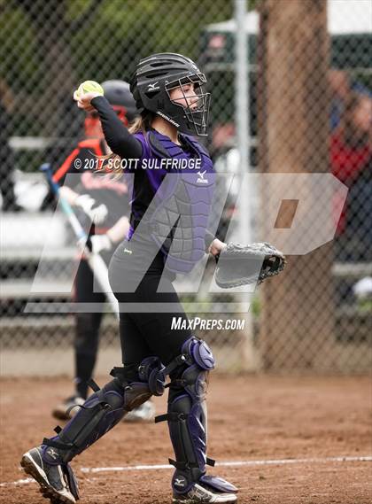 Thumbnail 2 in South Eugene @ Roseburg photogallery.