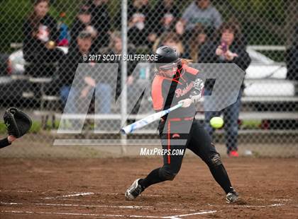 Thumbnail 2 in South Eugene @ Roseburg photogallery.