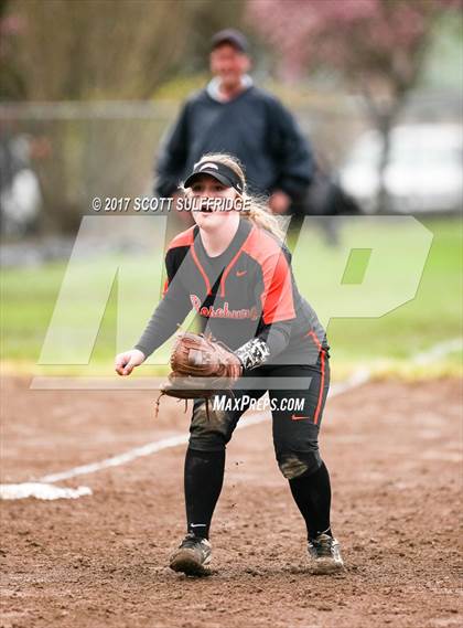 Thumbnail 1 in South Eugene @ Roseburg photogallery.