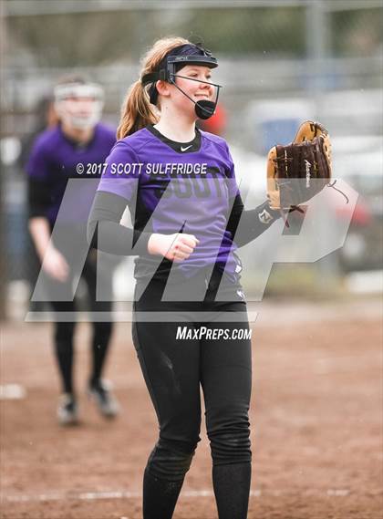 Thumbnail 1 in South Eugene @ Roseburg photogallery.