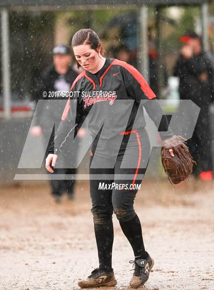 Thumbnail 3 in South Eugene @ Roseburg photogallery.