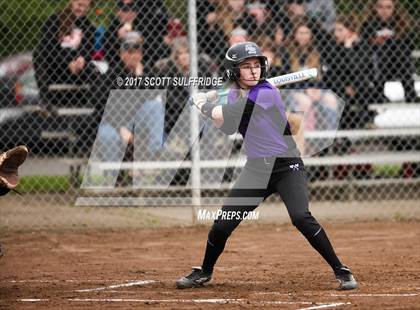 Thumbnail 2 in South Eugene @ Roseburg photogallery.