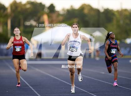 Thumbnail 2 in FHSAA Class 1A Final (200m) photogallery.