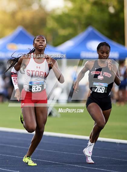 Thumbnail 3 in FHSAA Class 1A Final (200m) photogallery.