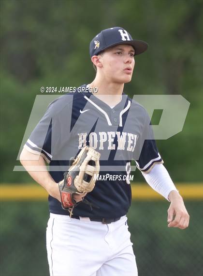 Thumbnail 3 in Hopewell @ Ambridge photogallery.