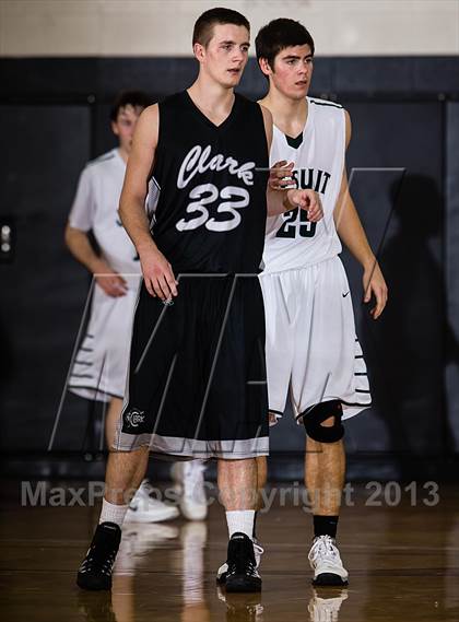 Thumbnail 3 in Strake Jesuit vs. Clark (McDonald's Texas Invitational) photogallery.