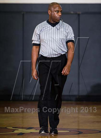 Thumbnail 2 in Strake Jesuit vs. Clark (McDonald's Texas Invitational) photogallery.
