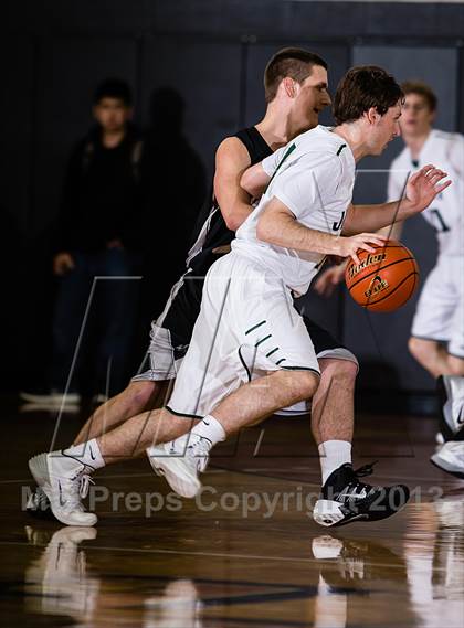 Thumbnail 3 in Strake Jesuit vs. Clark (McDonald's Texas Invitational) photogallery.