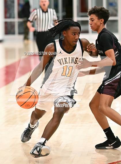 Thumbnail 1 in Claremont vs. St. Bernard (Rumble On The Hill) photogallery.