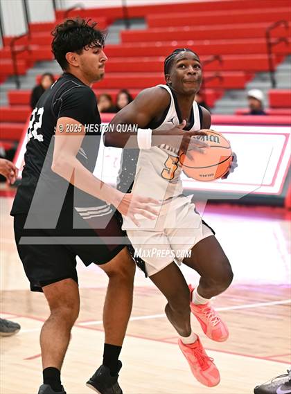 Thumbnail 2 in Claremont vs. St. Bernard (Rumble On The Hill) photogallery.