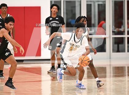 Thumbnail 2 in Claremont vs. St. Bernard (Rumble On The Hill) photogallery.