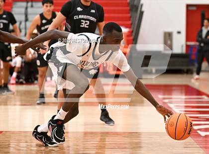 Thumbnail 3 in Claremont vs. St. Bernard (Rumble On The Hill) photogallery.