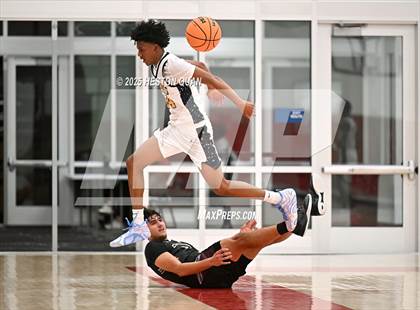 Thumbnail 2 in Claremont vs. St. Bernard (Rumble On The Hill) photogallery.