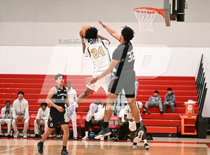 Thumbnail 3 in Claremont vs. St. Bernard (Rumble On The Hill) photogallery.