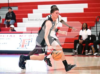 Thumbnail 3 in Claremont vs. St. Bernard (Rumble On The Hill) photogallery.