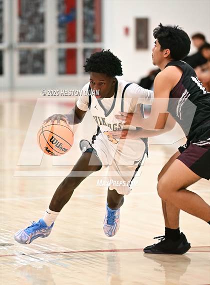 Thumbnail 2 in Claremont vs. St. Bernard (Rumble On The Hill) photogallery.