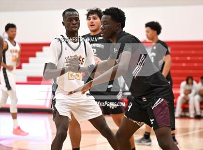 Thumbnail 1 in Claremont vs. St. Bernard (Rumble On The Hill) photogallery.