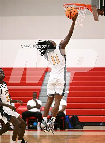 Thumbnail 2 in Claremont vs. St. Bernard (Rumble On The Hill) photogallery.