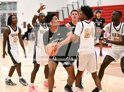 Thumbnail 3 in Claremont vs. St. Bernard (Rumble On The Hill) photogallery.