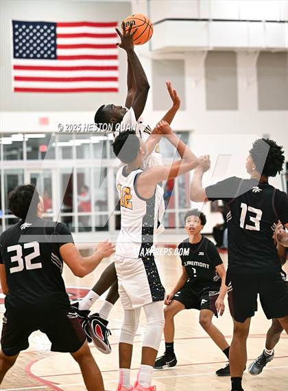 Thumbnail 1 in Claremont vs. St. Bernard (Rumble On The Hill) photogallery.