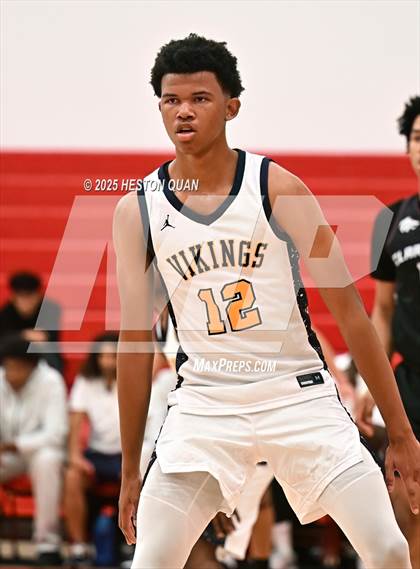 Thumbnail 1 in Claremont vs. St. Bernard (Rumble On The Hill) photogallery.