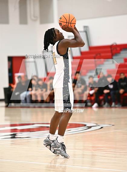 Thumbnail 1 in Claremont vs. St. Bernard (Rumble On The Hill) photogallery.