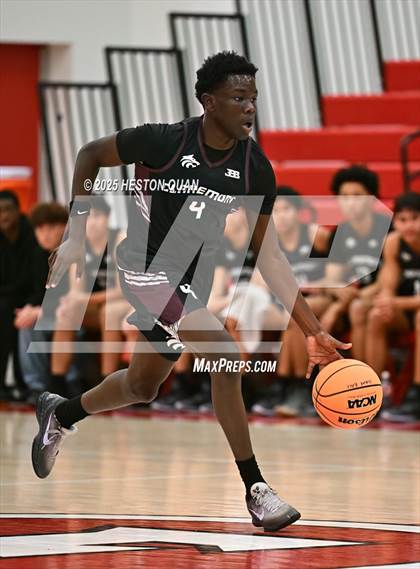 Thumbnail 2 in Claremont vs. St. Bernard (Rumble On The Hill) photogallery.